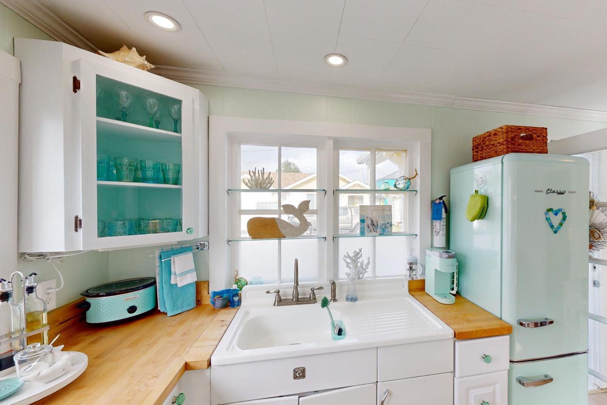 & Sea Glass * Long Beach
